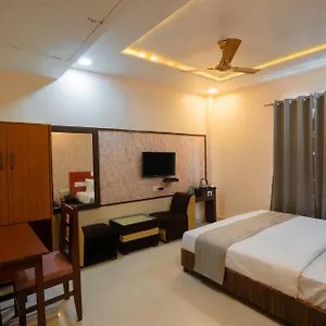 *** Hotel Kiaara India