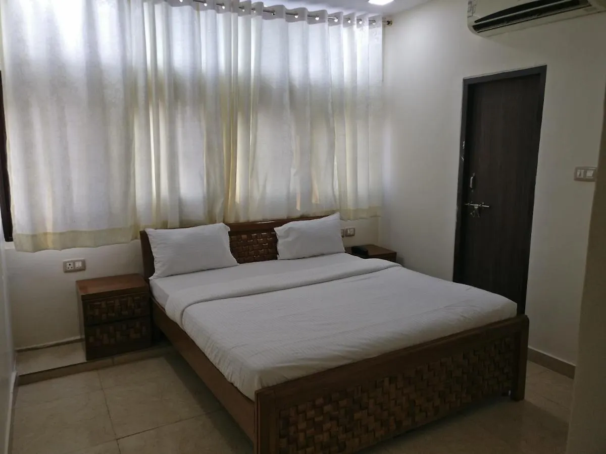 Empire Palace Hotel