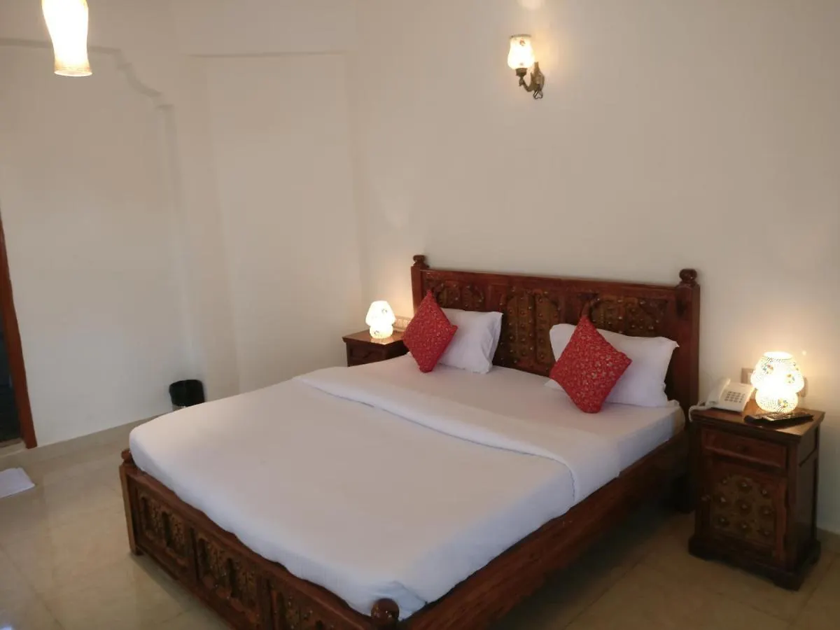 Empire Palace Hotel Udaipur