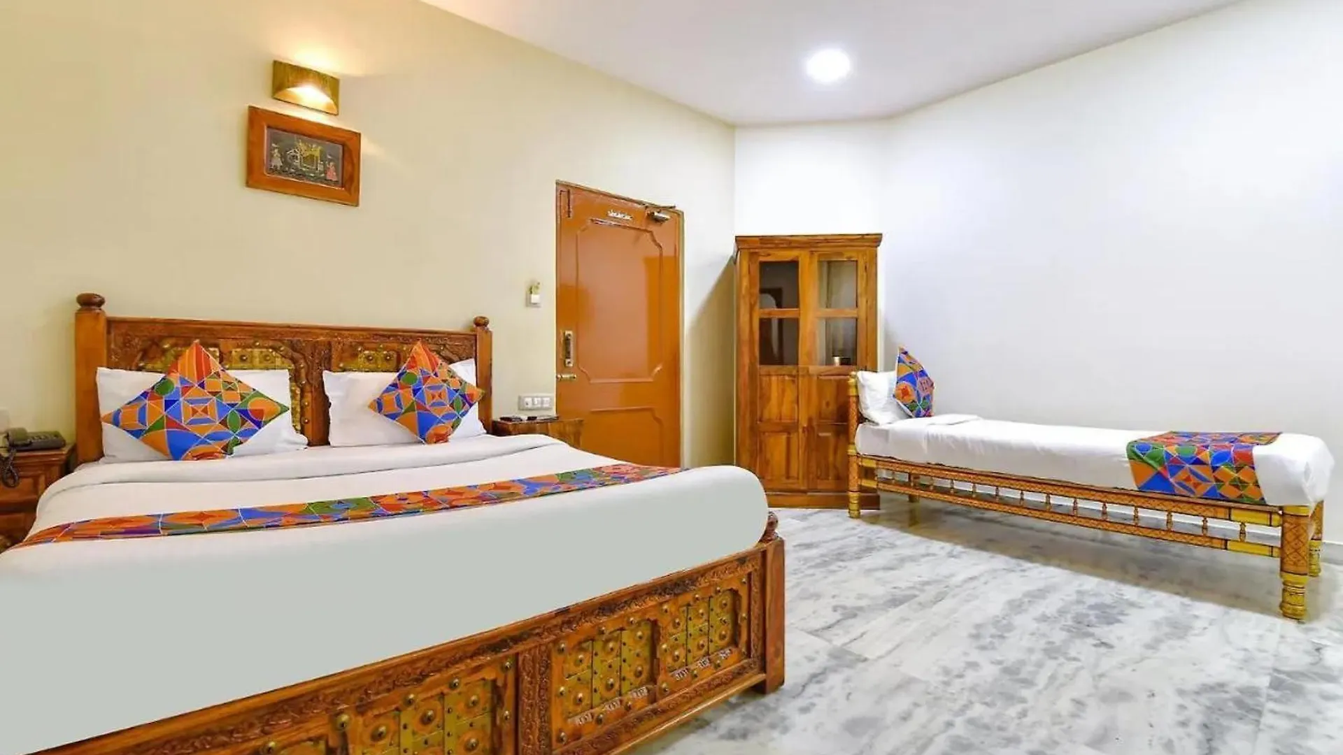 Empire Palace Hotel